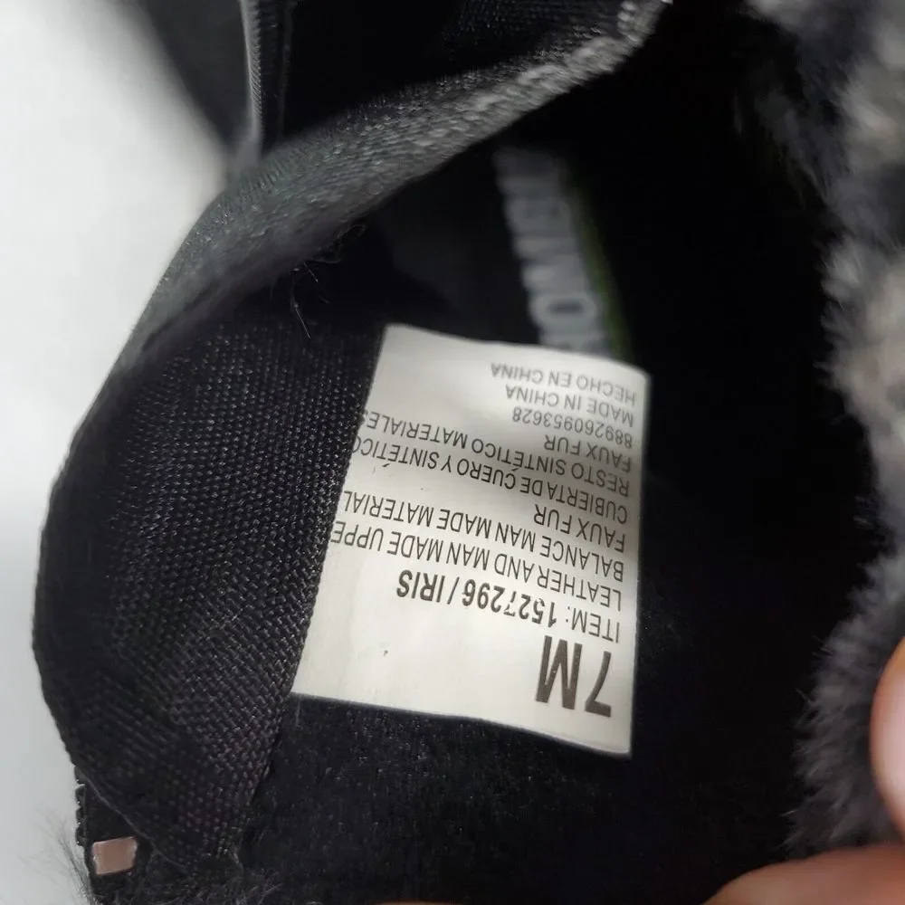 Khombu Iris Winter Snow Boots Womens Size 7 Black Faux Fur Trim Side Zip 1527296
